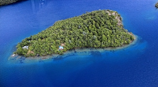 Bandurrias Island from the Air